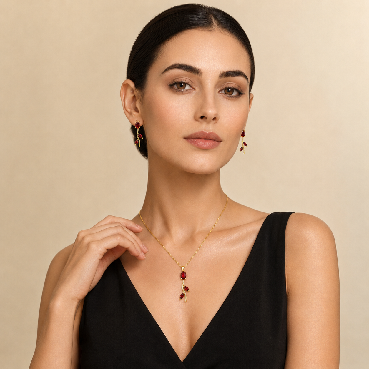 Tulip Crystal Pendant Set