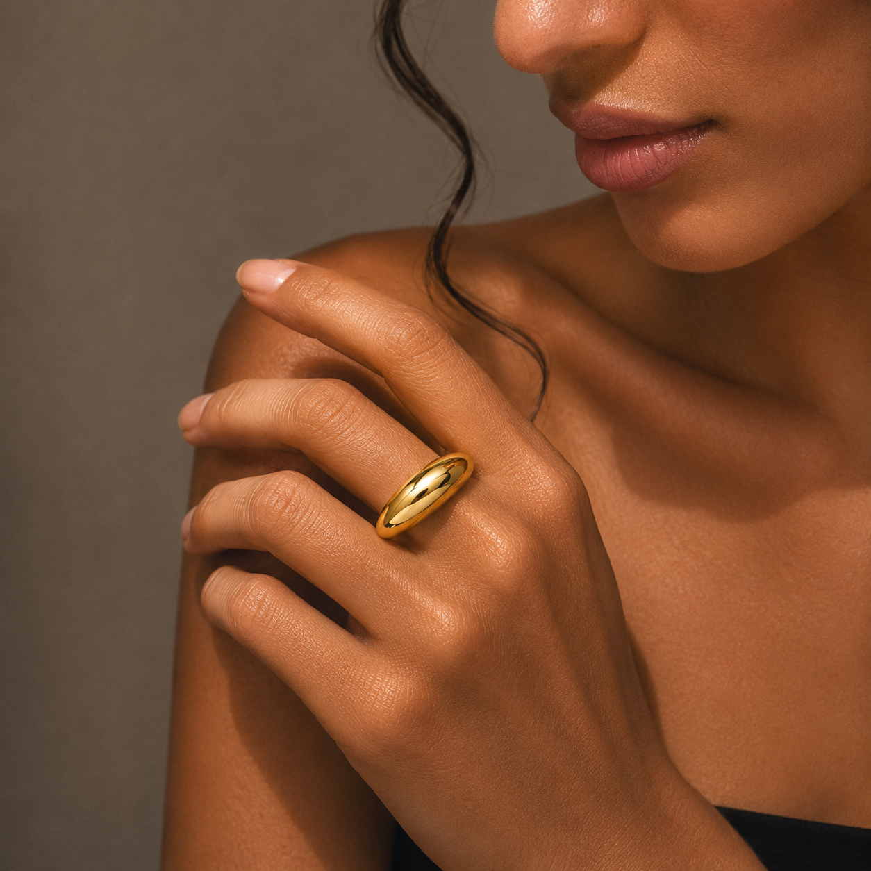 Golden Dome Statement Ring – Minimal Adjustable Luxury Ring